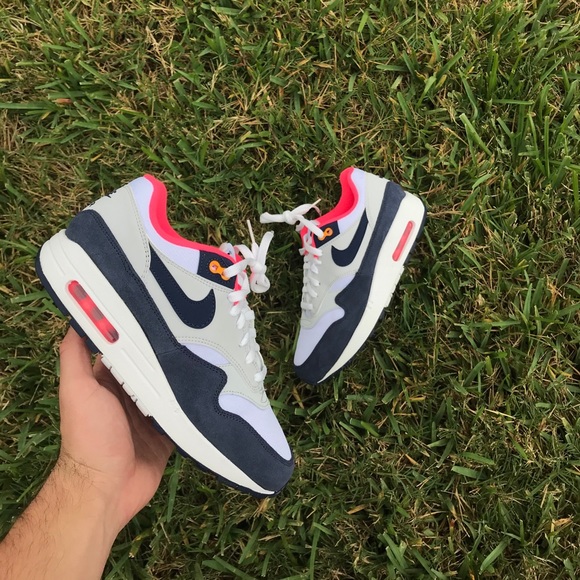 air max 1 navy pink